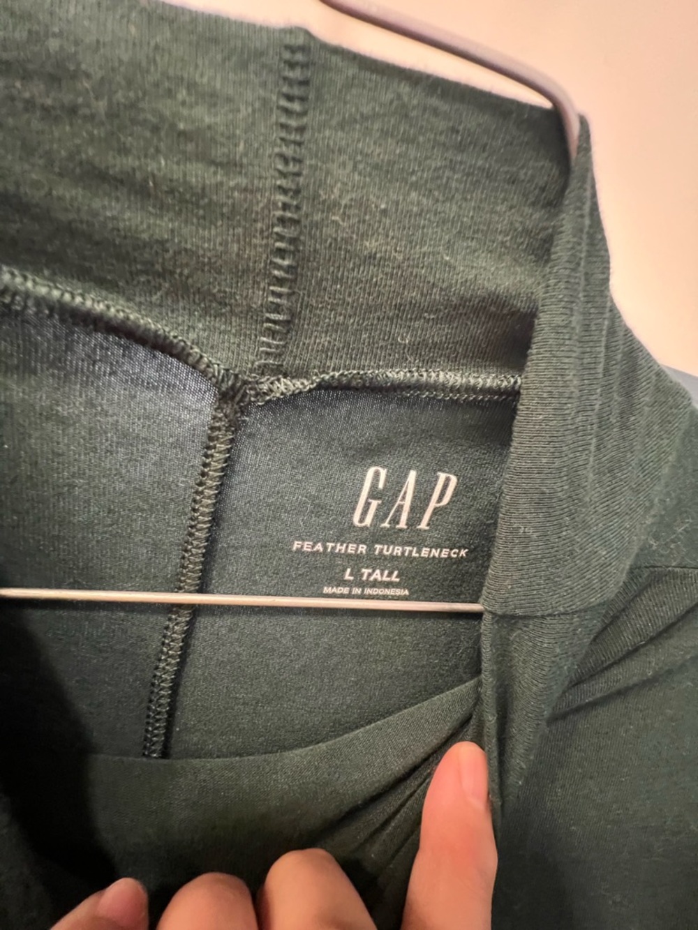New w/o tag, GAP Women's Long-Sleeve Mock Neck Top - Forest Green -L - Picture 2 of 5
